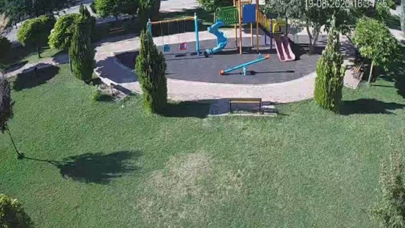 Ataşehir N. Yazıcıoğlu Parkı