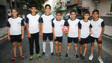 Halkımızla Kareler