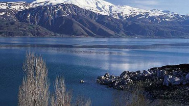 Hazar Gölü - Hazar Baba Dağı