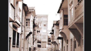 Geçmiş Zaman Olur ki - Elazığ