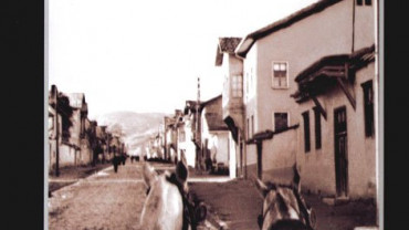 Geçmiş Zaman Olur ki - Elazığ