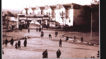 Geçmiş Zaman Olur ki - Elazığ