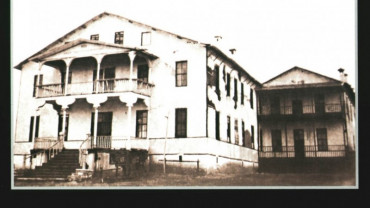 Geçmiş Zaman Olur ki - Elazığ