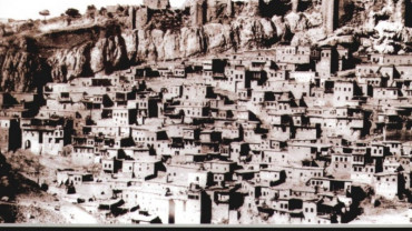 Geçmiş Zaman Olur ki - Elazığ