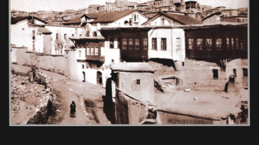 Geçmiş Zaman Olur ki - Elazığ