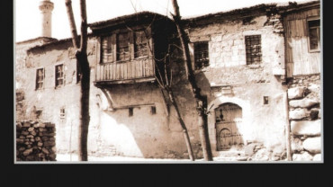 Geçmiş Zaman Olur ki - Elazığ