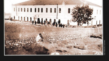 Geçmiş Zaman Olur ki - Elazığ