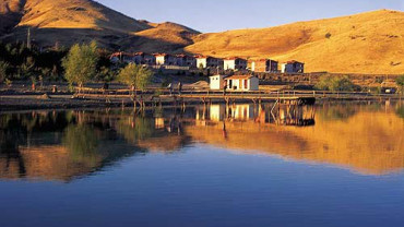 Hazar Gölü - Hazar Baba Dağı