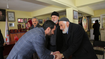 Halkımızla Kareler