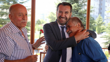 Halkımızla Kareler