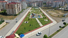 ELAZIĞ BELEDİYESİ'NDEN MAHALLELERE YENİ PARKLAR