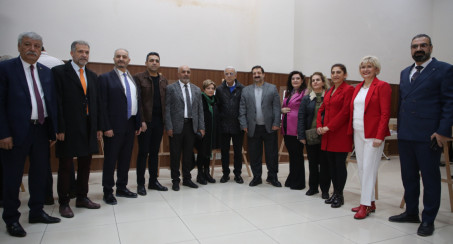 '100. YILIN İZİNDE: ATATÜRK' SERGİSİ ZİYARETE AÇILDI