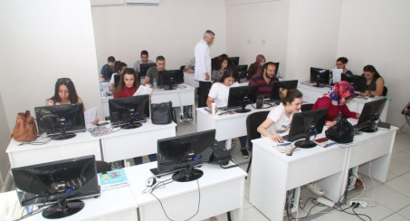 EBEGEM GENÇLERE DESTEĞİNİ SÜRDÜRÜYOR