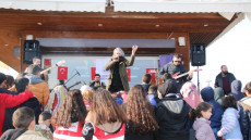 DEPREMZEDE ÇOCUKLARA MORAL KONSERİ