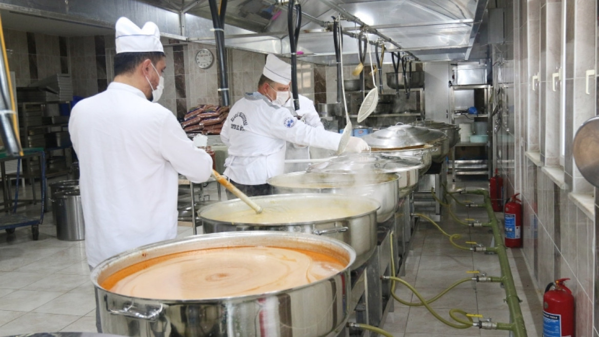 ELAZIĞ BELEDİYESİ 27 AŞEVİNDE 50 BİN KİŞİYE YEMEK DAĞITACAK