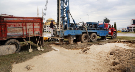 ELAZIĞ BELEDİYESİ İKİ ADET YENİ SU KUYUSUNU DEVREYE ALDI