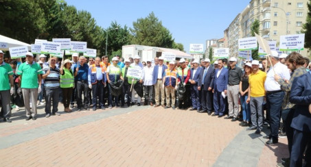 ELAZIĞ BELEDİYESİ'NDEN ÇEVRE YÜRÜYÜŞÜ