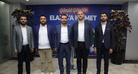 AK PARTİ GENÇLİK KOLLARI GENEL BAŞKANINDAN ŞERİFOĞULLARI'NA ZİYARET