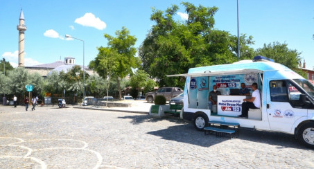 Mobil Beyaz Masa vatandaşın yanında