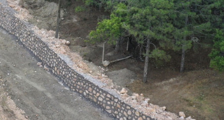 YENİ BAĞLANTI YOLUNDA ÇALIŞMALAR SÜRÜYOR