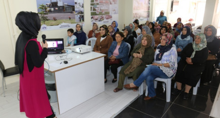 'SAĞLIKLI BESLENME VE KİLO VERME' SEMİNERİ