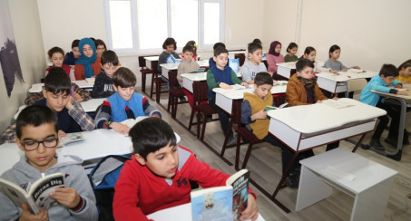 ADEM'DEN ÖĞRENCİLERE DESTEK