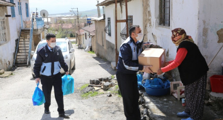 ELAZIĞ BELEDİYESİ KARDEŞLİK MEVSİMİNDE UMUT OLMAYA DEVAM ETTİ