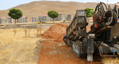 TOKİ KONUTLARININ SU SORUNUNU ELAZIĞ BELEDİYESİ ÇÖZÜYOR