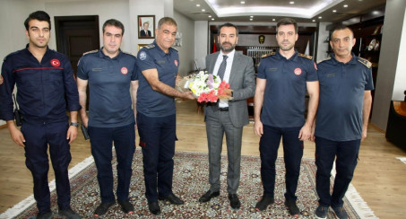 BAŞKAN ŞERİFOĞULLARI, İTFAİYECİLERİ AĞIRLADI