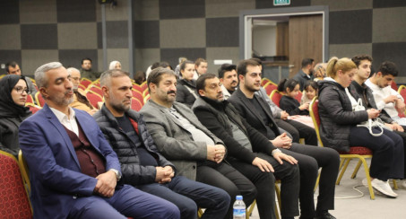 Ahmet Tevfik Ozan Fuar ve Kongre Merkezi'nde Ramazan Coşkusu Sürüyor