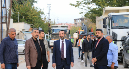 BAŞKAN ŞERİFOĞULLARI, ALTYAPI YENİLEME ÇALIŞMALARINA İLİŞKİN İNCELEMELERDE BULUNDU 'ŞEHRİMİZİ EN GÜÇLÜ ŞEKİLDE GELECEĞE HAZIRLAMAYA DEVAM EDİYORUZ'