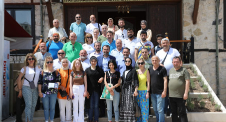 Başkan Şerifoğulları Anadolu Yazarlar ve Gazeteciler Derneği Üyelerini Ağırladı