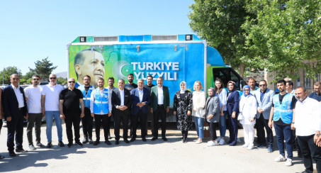 Başkan Şerifoğulları, Arife Günü Anlamlı Ziyaretler Gerçekleştirdi