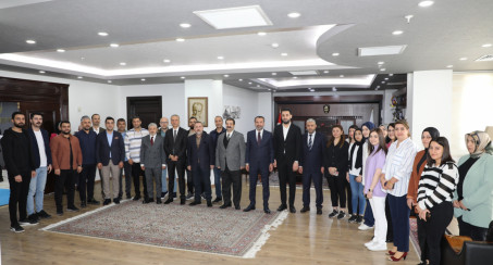 BAŞKAN ŞERİFOĞULLARI, BELEDİYE PERSONELİ İLE BAYRAMLAŞTI