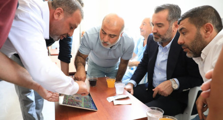 Başkan Şerifoğulları, Gece-Gündüz Sahada!