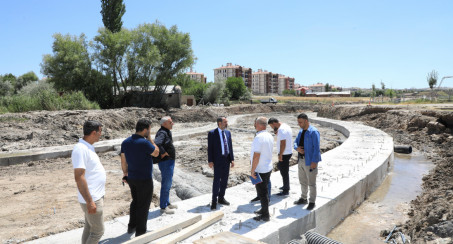 Başkan Şerifoğulları, Hicret Mahallesi'nde