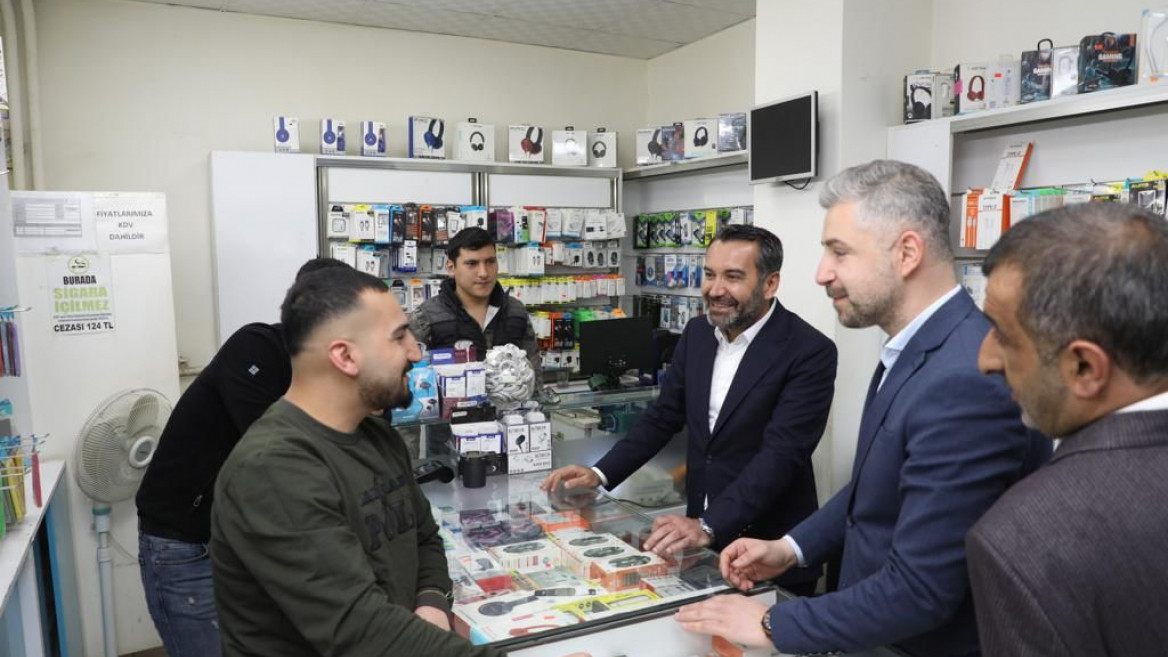 BAŞKAN ŞERİFOĞULLARI: 'İSTİKAMETİMİZ BELLİ, DAHA MÜREFFEH BİR GELECEK İÇİN 'TÜRKİYE YÜZYILI'NA YÜRÜYORUZ'