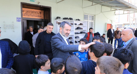 Başkan Şerifoğulları, Kırklar Mahallesi'nde Vatandaşlarla Buluştu