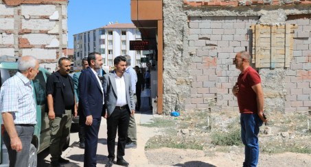 Başkan Şerifoğulları Muhtarlar, Esnaflar ve Vatandaşlarla Bir Araya Geldi