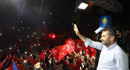 BAŞKAN ŞERİFOĞULLARI'NDAN TEŞEKKÜR 'KAZANAN 85 MİLYON TÜRKİYE OLMUŞTUR'