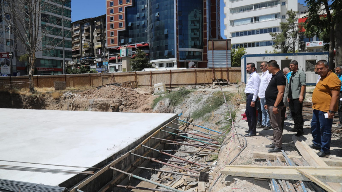 Başkan Şerifoğulları Şehir Genelindeki Belediye Çalışmalarını İnceledi
