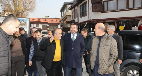 BAŞKAN ŞERİFOĞULLARI, ŞEHRE KAZANIM SAĞLAYACAK PROJELERİN İNŞA ÇALIŞMALARINI İNCELEDİ