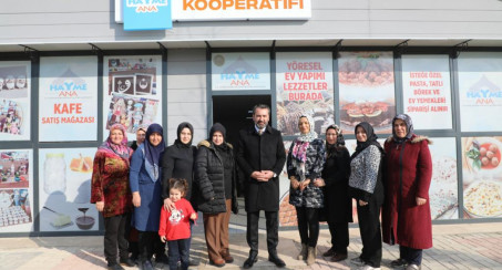 Başkan Şerifoğulları Sosyal Yaşam Merkezi'ni Ziyaret Etti