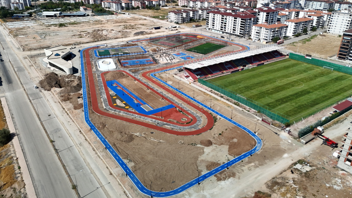 Başkan Şerifoğulları 'Spor Köyü İle Şehrimiz, Çok Modern, Çok Üst Düzey Bir Tesis Daha Kazanacak'