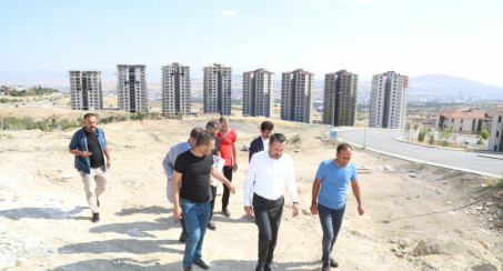 Başkan Şerifoğulları Zafran Mahallesi'ni Ziyaret Etti