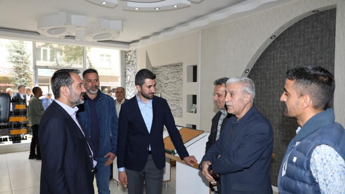 BAŞKAN ŞERİFOĞULLARI ZİYARETLERİNİ SÜRDÜRÜYOR