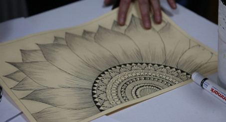 Çocuklar, Elazığ Belediyesi'nin Verdiği Mandala Eğitimi İle Dikkat Geliştiriyor