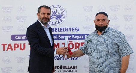 Cumhuriyet Mahallesi Sarı ve Beyaz Evlerde Tapu Sevinci