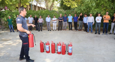 İTFAİYEDEN DSİ PERSONELİNE YANGIN TATBİKATI