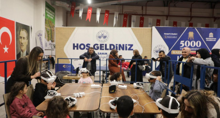 Eğitimci-Yazar Vehbi Vakkasoğlu Elazığlılarla Buluştu